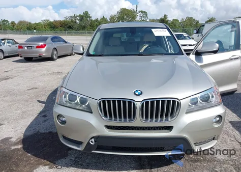 2013 BMW X3 xDrive28I z USA, uszkodzony, nr VIN 5UXWX9C53D0D03024